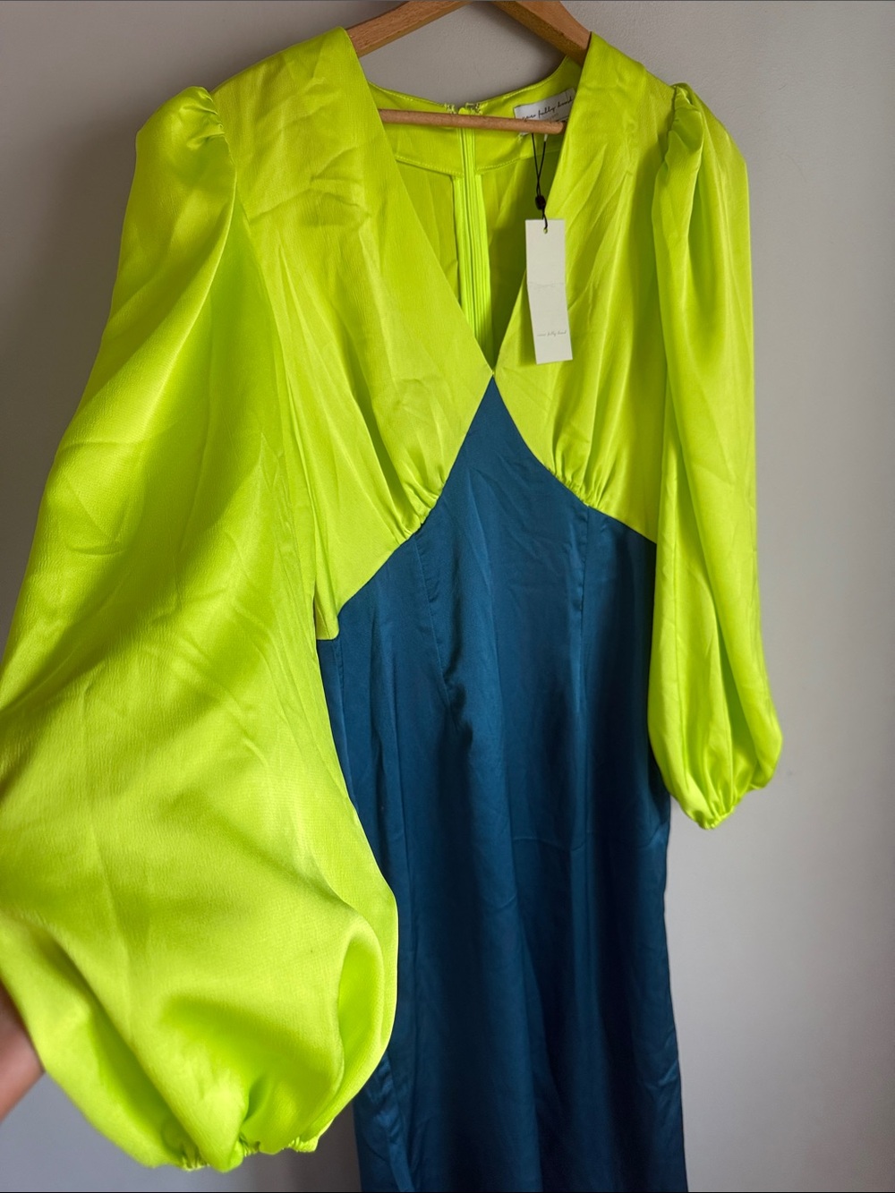 Never Fully Dressed Lime and Teal Satin V‑Neck Midi Dress - Picture 5 of 6